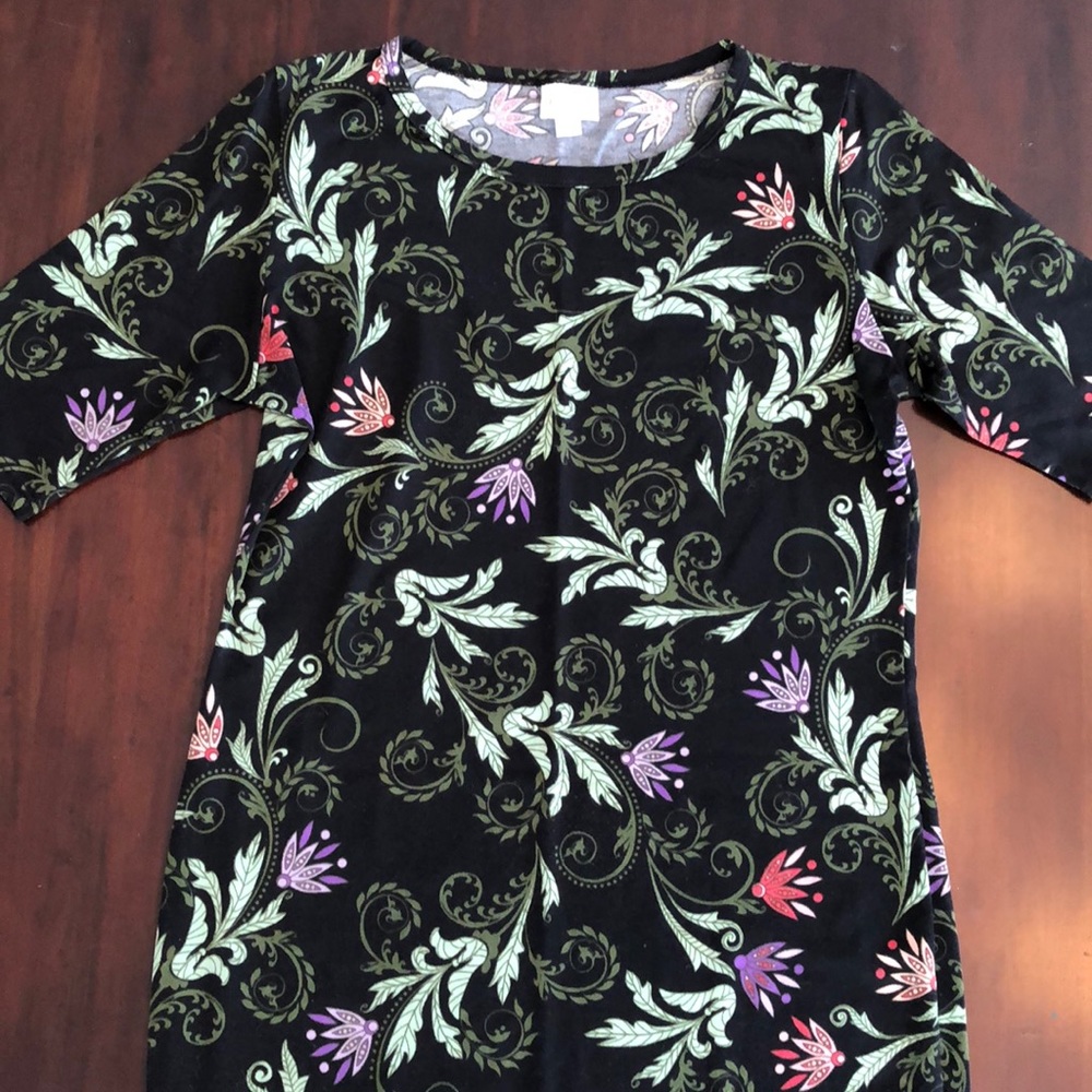 LuLaRoe Julia M